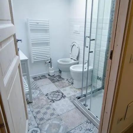 Corte 1 Con Parcheggio Gratuito Suap N 824 Del 2023 Apartment *