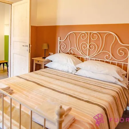 Corte 1 Con Parcheggio Gratuito Suap N 824 Del 2023 Apartment Parma